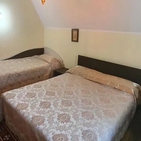 Chez Marie Guest house *